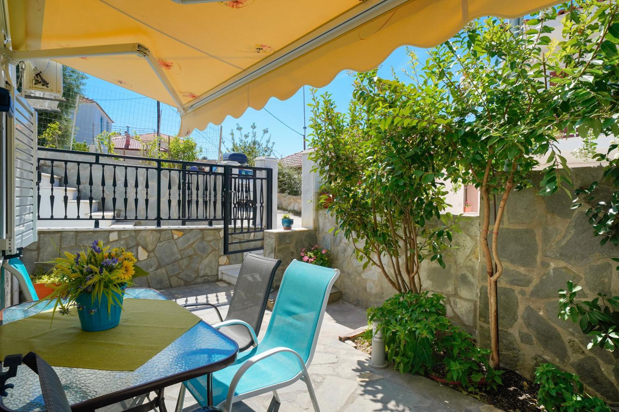 Thomas Apartments Skála Marión Екстериор снимка